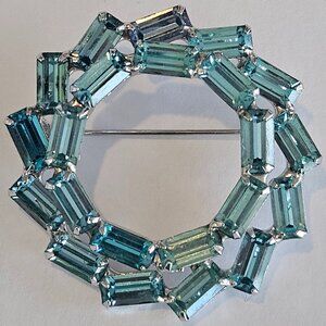 Vintage Emerald Cut Aquamarine Blue Austrian Crystal Wreath Brooch Pin 2"